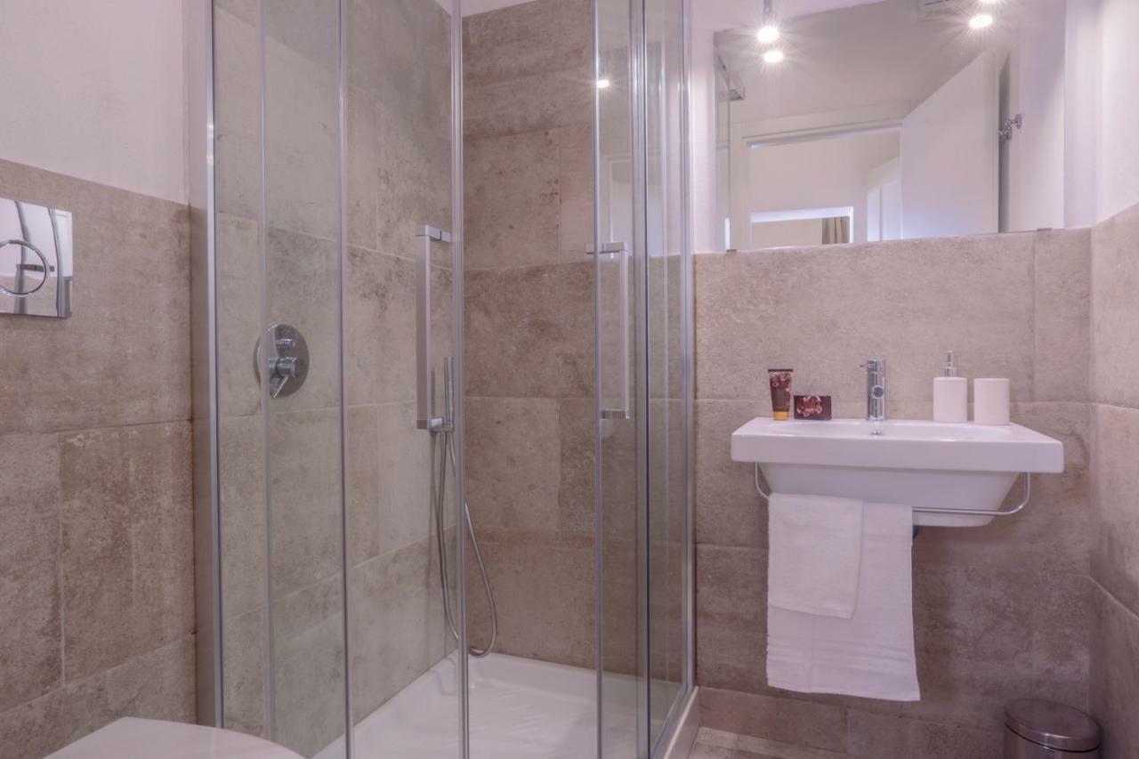 San Pierino Charming Rooms Лукка Экстерьер фото