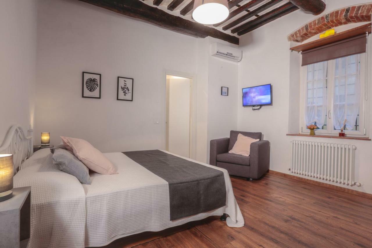 San Pierino Charming Rooms Лукка Экстерьер фото